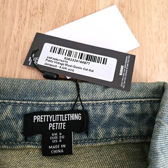 PrettyLittleThing PLT Petite Vintage Wash Denim Cut Out Waist Jumpsuit -US 4 NWT - Picture 6 of 10